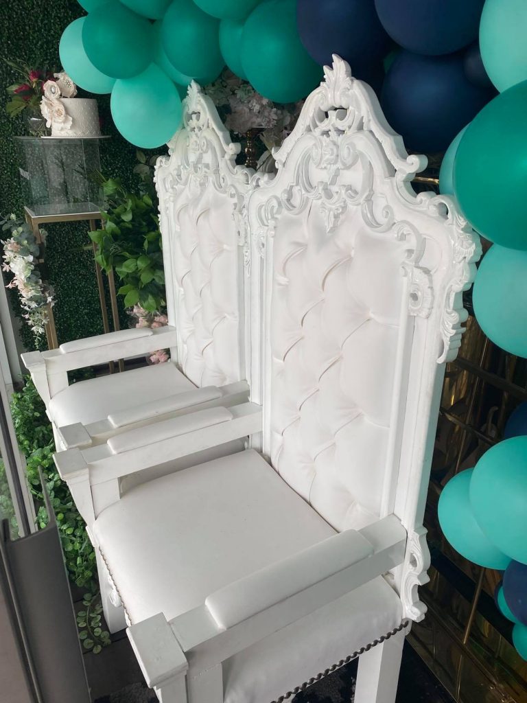 Royal Extra Large Throne Chairs